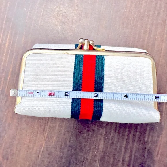 🥳HP:Unique VTG~Super Rare~Clutch Coin Purse+Sewing Kit / Crafting Set >Gucci<